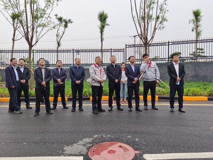 臨汾市委副書記、市長(zhǎng)王延峰蒞臨華翔集團(tuán)調(diào)研