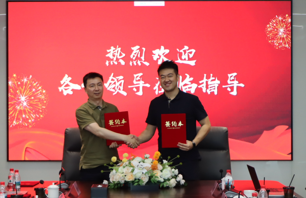 從“智造標桿”到“服務(wù)方案”：華翔集團系統(tǒng)化輸出精益管理與AI數(shù)字化能力，開啟“智造+服務(wù)”全新階段